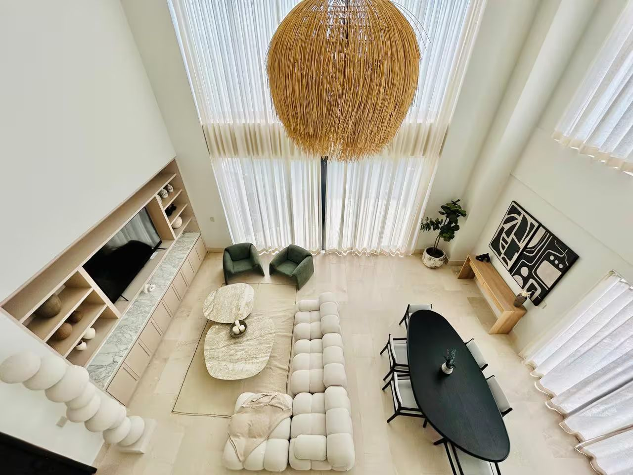 PH The O Grand Living